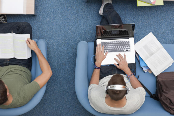 The Difference Between MOOCs and Bootcamps