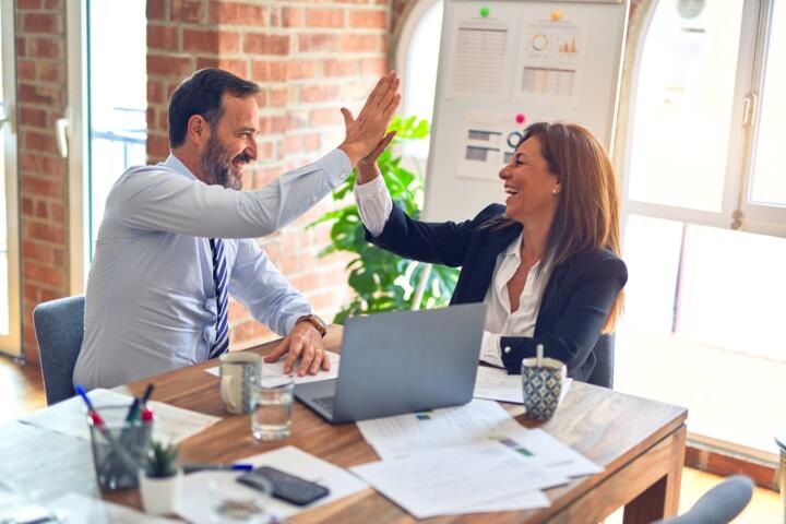 High-Ticket Mentorships: Are They Worth the $5,000+ Price Tag?
